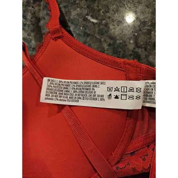 Forever 21 Red Lace Cutout Bodysuit Size Small - Picture 10 of 12